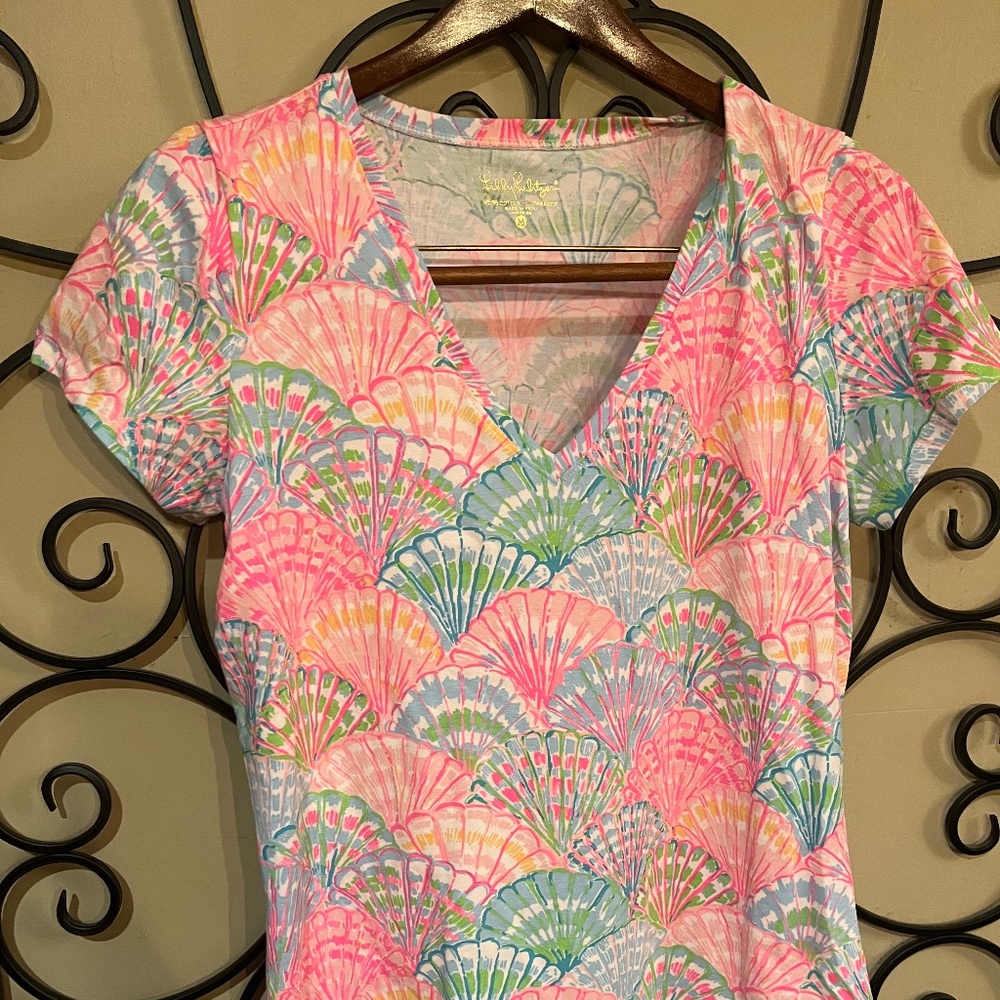 Lilly Pulitzer V-neck tee.